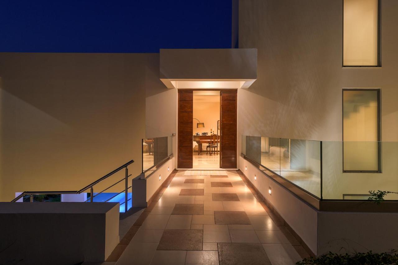 Ixian Hilltop Villa イアリソス エクステリア 写真